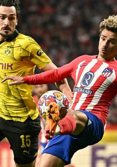 Atletico Madrid giành chiến thắng kịch tính trước Dortmund