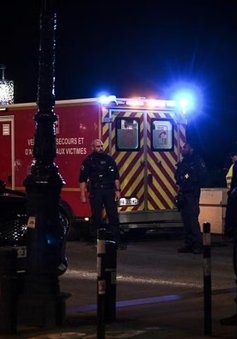 Tấn công bằng dao gây thương vong tại Pháp