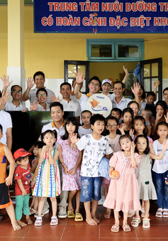 Chuyến xe tử tế tháng 4 "chở yêu thương" đến với mái ấm chú Hùng tại Quảng Nam