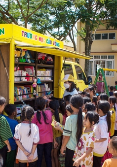 Ngày Sách và Văn hóa đọc Việt Nam 2024: Những tín hiệu tích cực từ cộng đồng
