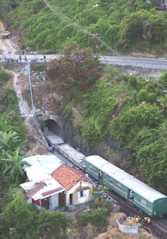 Giám sát chặt độ an toàn sau khi thông hầm đường sắt Bãi Gió