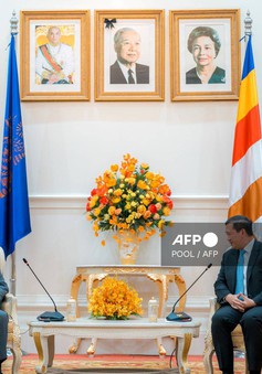 Ngoại trưởng Trung Quốc tuyên bố luôn là đối tác tin cậy và ủng hộ mạnh mẽ Campuchia