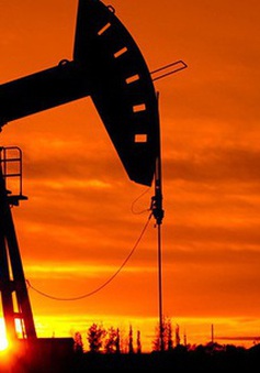 Nhu cầu của Mỹ và Trung Quốc "đốt nóng" giá dầu thế giới