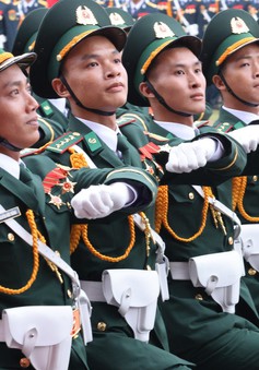 Những hình ảnh hào hùng của Lễ diễu binh, diễu hành kỷ niệm 70 năm Chiến thắng Điện Biên Phủ
