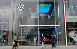 Volkswagen đầu tư lớn để giành lại thị trường Trung Quốc