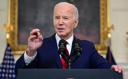 Tổng thống Joe Biden ký ban hành luật viện trợ gần 61 tỷ USD cho Ukraine