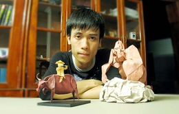 Chàng trai Việt nổi tiếng nhờ tài gấp giấy Origami