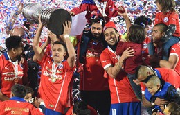 Chung kết Copa America 2015: Niềm vui tột bậc và nỗi buồn khôn nguôi