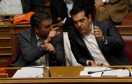 Quốc hội Hy Lạp thông qua Dự luật cải cách thứ 2