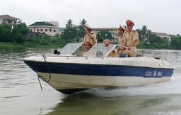 Thừa Thiên-Huế siết chặt an toàn giao thông đường thủy