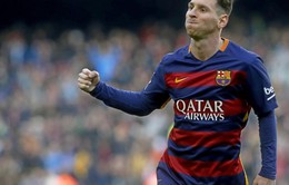 Messi sút phạt ngoạn mục vào lưới Deportivo