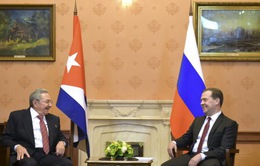 Thủ tướng Nga hội đàm với Chủ tịch Cuba