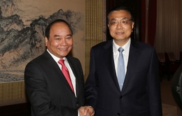 Phó Thủ tướng Nguyễn Xuân Phúc hội kiến Thủ tướng Trung Quốc