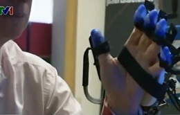 Găng tay robot phục hồi cho bệnh nhân đột quỵ