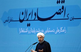 Tổng thống Rouhani: Iran không thể phát triển nếu tiếp tục bị cô lập