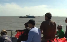 Vụ chìm tàu tại TP.HCM: Điều động trực thăng tham gia cứu hộ
