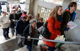 Thụy Sĩ tiếp tục bỏ phiếu về người nhập cư