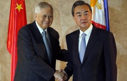 Ngoại trưởng Trung Quốc thăm Philippines