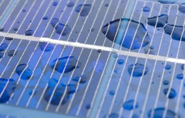Trung Quốc thử nghiệm pin mặt trời tạo năng lượng từ … mưa