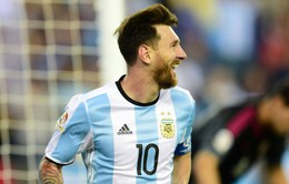 Argentina 4-1 Venezuela: Messi rực sáng trong ngày Ronaldo mất tích