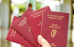 Muốn là công dân EU, nhiều người dân Anh xin cấp hộ chiếu Ireland