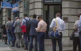 Người dân Anh "bán tống bán tháo" đồng Bảng trước thềm bỏ phiếu Brexit