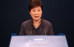 Bê bối rò rỉ tài liệu ở Hàn Quốc: Tổng thống yêu cầu 10 trợ lý từ chức