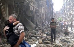 Cuối tuần đẫm máu ở Aleppo: 200 cuộc không kích, 85 người chết