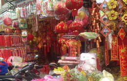 Thị trường Tết: Hàng ngoại "đè bẹp" hàng Việt
