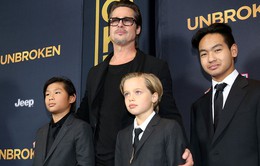 SỐC: Brad Pitt bị tố bạo hành các con