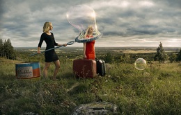 Tác phẩm siêu thực đáng kinh ngạc của nhiếp ảnh gia Thụy Điển