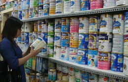 Bộ Công thương từ chối quản lý giá sữa