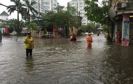 Hà Nội: Nhiều nhà bị tốc mái, 3 người bị thương do bão số 3