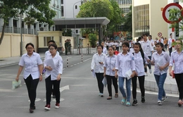 14 thí sinh bị đình chỉ môn Toán trong ngày đầu thi THPT Quốc gia