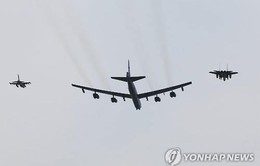 Mỹ triển khai máy bay B-52 tới Hàn Quốc