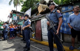 Mỹ ngừng bán súng trường cho Philippines