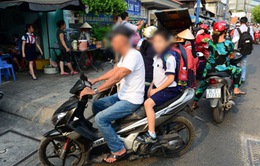 Hà Nội bỏ quy định buộc học sinh nghỉ học khi vi phạm giao thông