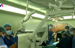 Phẫu thuật cột sống an toàn với công nghệ mới