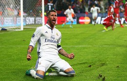 Ramos, Pique lại "đấu võ mồm" sau quả penalty tranh cãi của Real