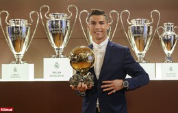 Cristiano Ronaldo giành Quả Bóng Vàng 2016