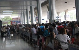 Sân bay Tân Sơn Nhất nỗ lực phục vụ hành khách dịp Tết Nguyên đán
