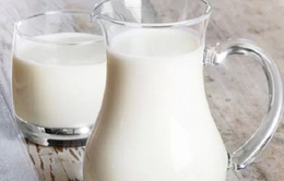 Nhật Bản xem xét lưu hành sữa công thức dạng lỏng