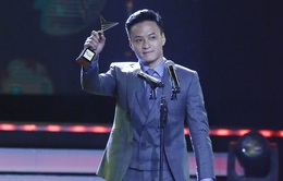 Hồng Đăng tiết lộ về “lần đầu” trong đời tại VTV Awards 2016