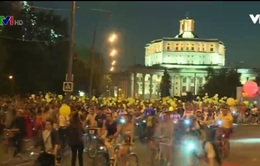 Hơn 10.000 người tham gia diễu hành bằng xe đạp tại Moscow