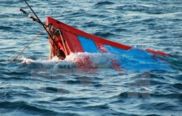 Khẩn trương tìm kiếm 5 ngư dân mất tích trên vùng biển Hoàng Sa