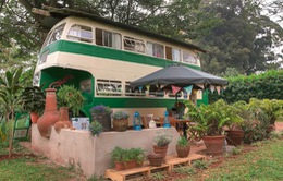Thích thú với căn nhà xe buýt siêu "độc" ở Kenya
