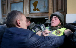 Biểu tình bùng phát thành bạo lực dữ dội ở Kiev (Ukraine)
