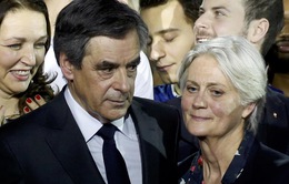 Vợ ứng viên Tổng thống Pháp bị điều tra về bê bối tạo việc làm giả