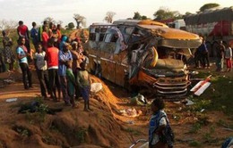 Kenya: Xe bus đấu đầu xe tải, gần 30 người thiệt mạng