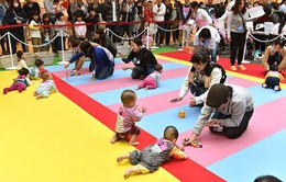 2.000 em bé tham gia cuộc thi bò tại Trung Quốc